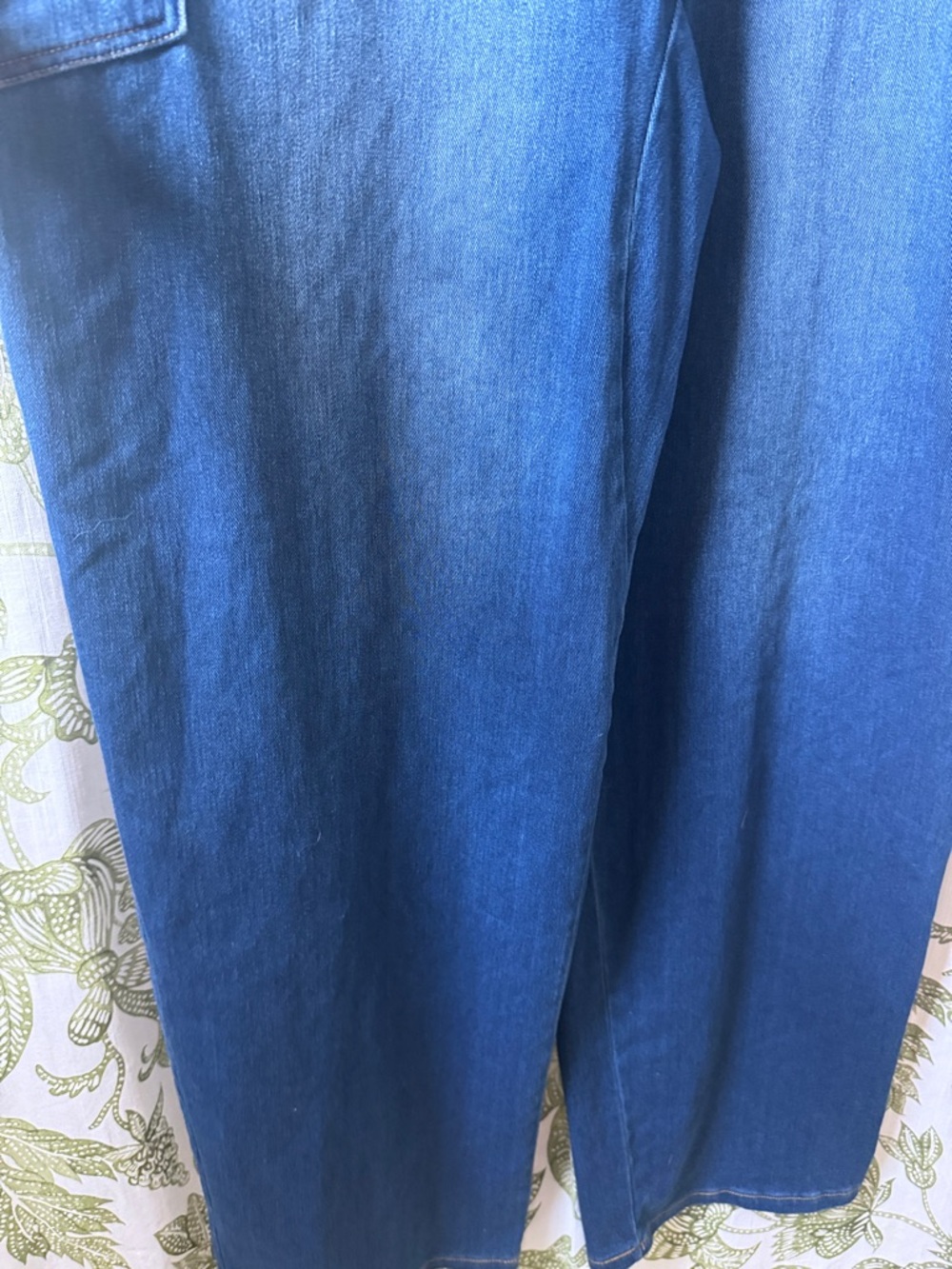 NWOT Halara Women'sBlue Denim Overalls - Picture 7 of 7
